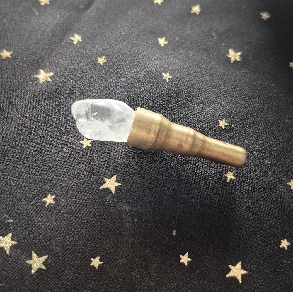 Itty Bitty Bullet Quartz Charm Wand - Picture 3 of 6